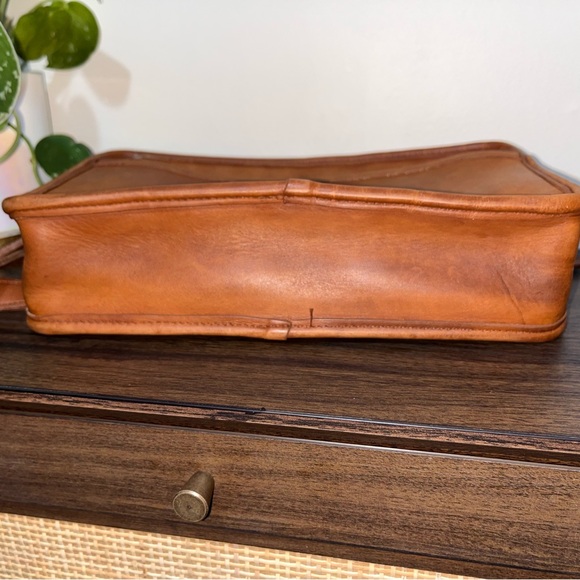 Vintage Coach multi zip swagger bag 9974 - Picture 5 of 14